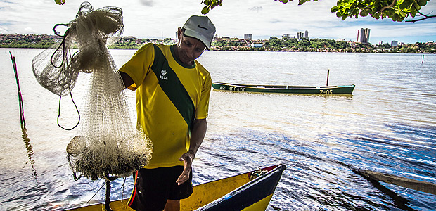 Câmara Municipal de Lucena aprova isenção de taxas para pescadores